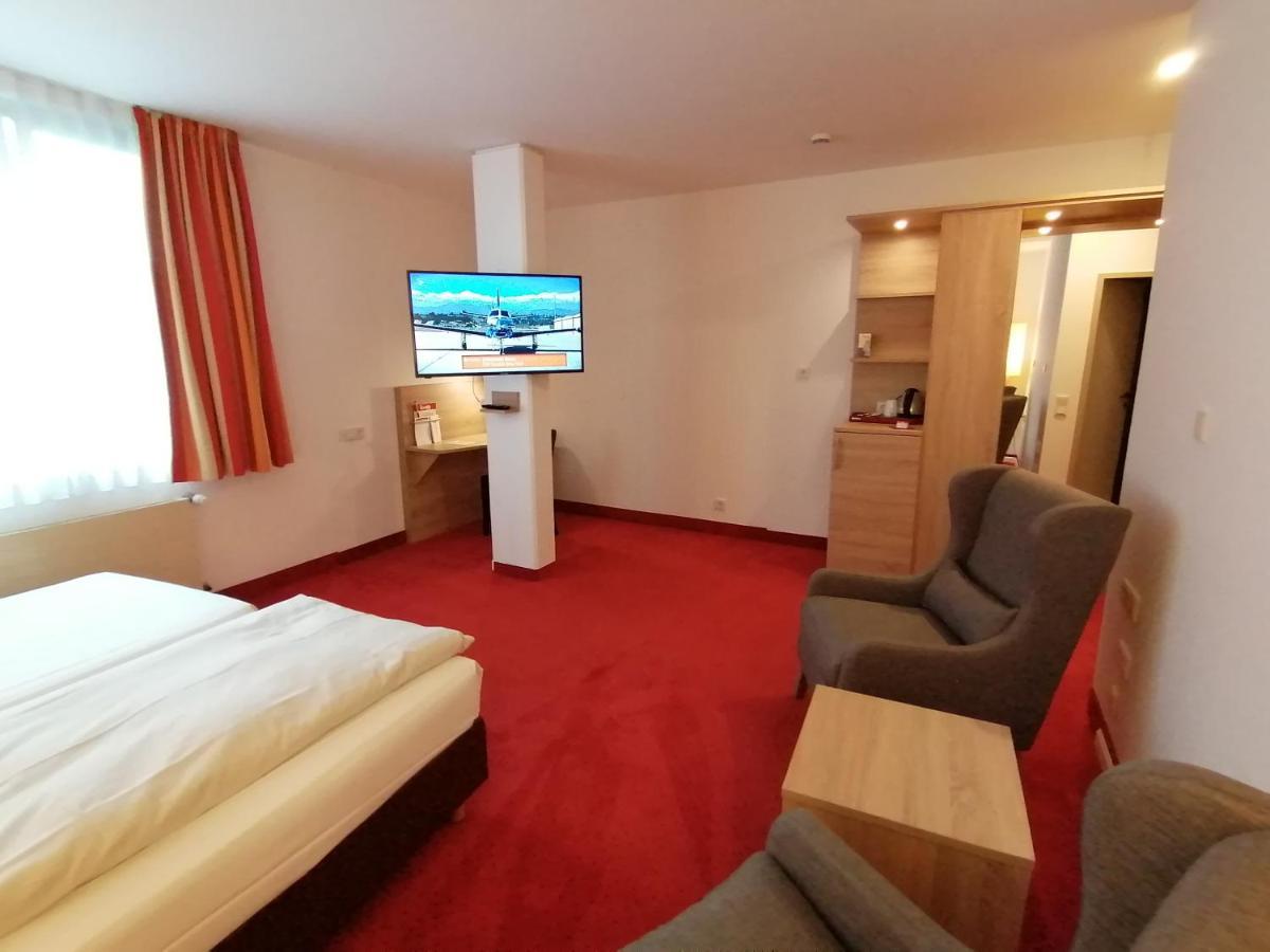Montana Hotel Moenchengladbach Экстерьер фото