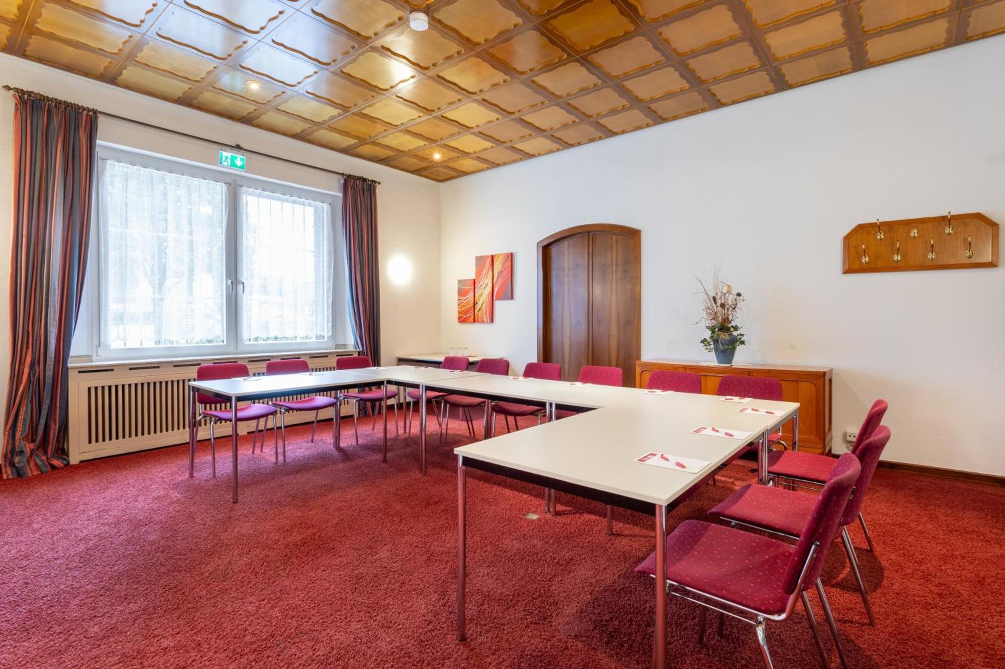 Montana Hotel Moenchengladbach Экстерьер фото